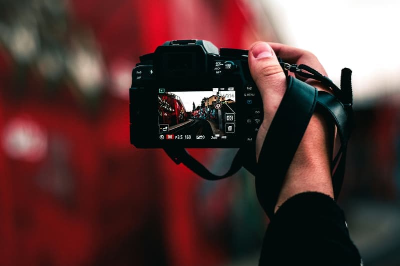 Mirrorless